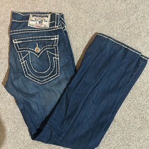 Men’s True Religion straight leg jeans sz 34. Inseam 32.5”